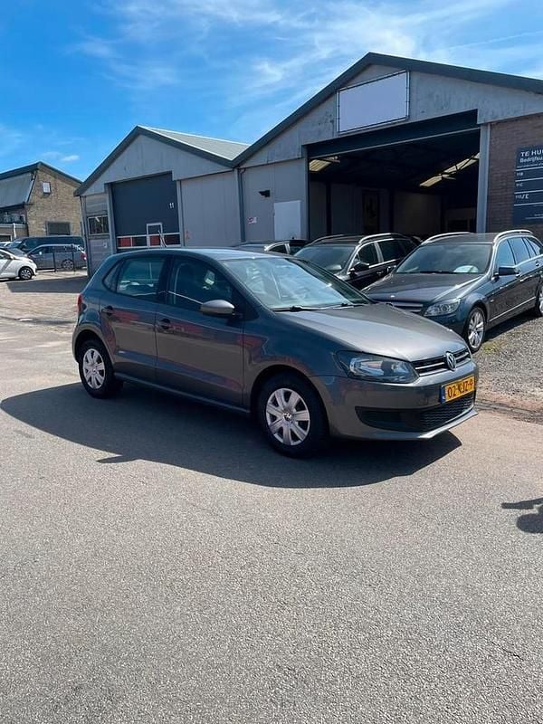 Occasion 2010 VW Polo Hatchback | € 2.500 (Super prijs) - Afbeelding 1/4