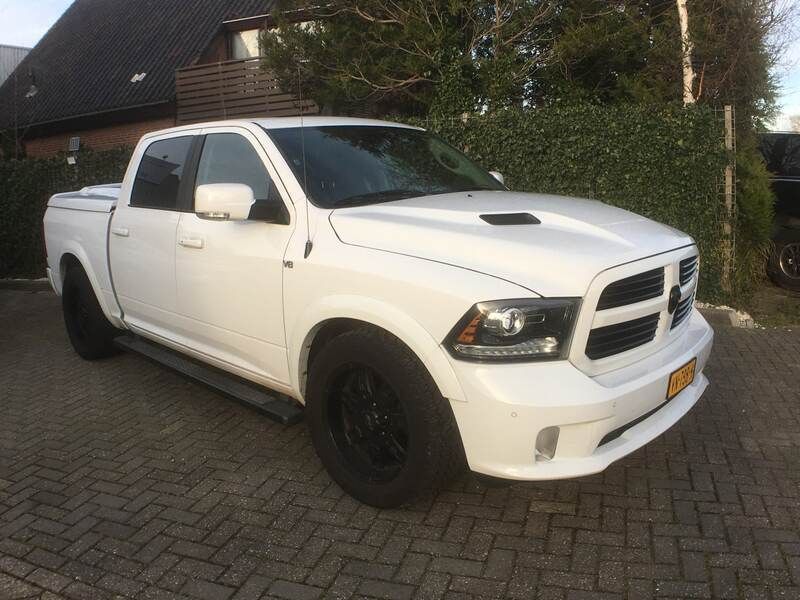 Wit Gebruikt 2015 Dodge Ram Pickup | € 34.950 (Duur) - Afbeelding 1/4