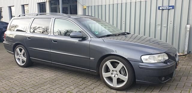 Occasion Volvo V70 299 PK (219 kW) 2004 Grijs Stationwagen