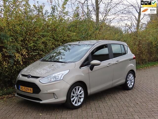 Grijs Gebruikt 2015 Ford B-MAX Titanium MPV | € 7.950 (Eerlijke prijs) - Afbeelding 1/4