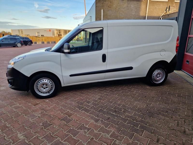 Occasion Opel Combo Sport 90 PK (66 kW) 2015 Wit MPV