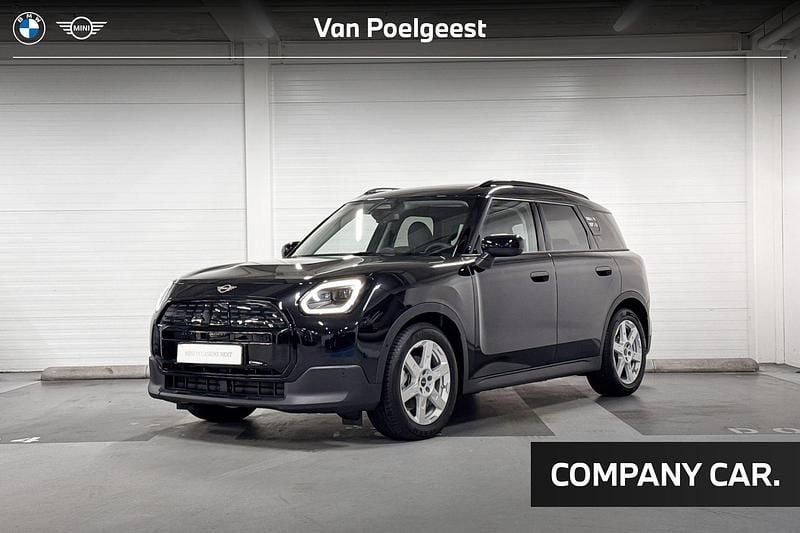 Midnight black ii (c4r) (donker zwart) Occasion 2025 Mini Countryman Classic SUV | € 47.600 (Duur) - Afbeelding 1/4