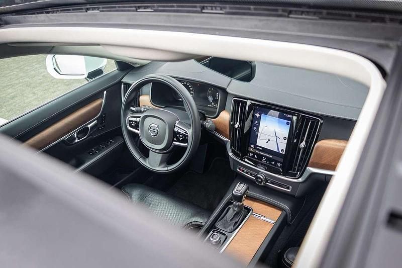 Occasion Volvo S90 Business Edition 191 PK (140 kW) 2020 Wit Sedan