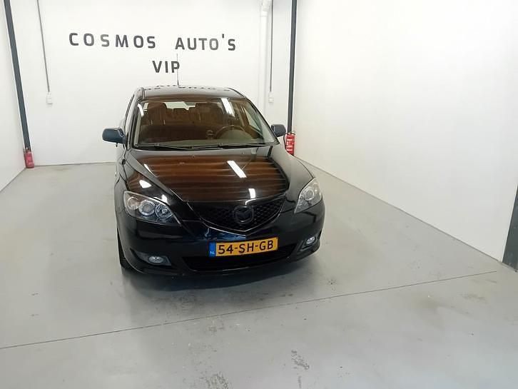 Gebruikt 2006 Mazda 3 Hatchback | € 2.450 (Eerlijke prijs) - Afbeelding 1/4