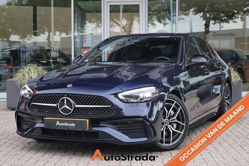 Blauw Occasion 2021 Mercedes C200 AMG line Sedan | € 36.700 (Eerlijke prijs) - Afbeelding 1/4