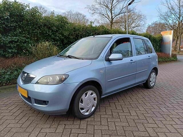 Blauw Occasion 2007 Mazda 2 Touring MPV | € 1.250 (Super prijs) - Afbeelding 1/4