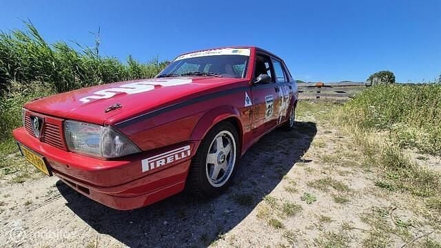 Occasion Alfa Romeo 75 208 PK (152 kW) 1988 Rood Sedan