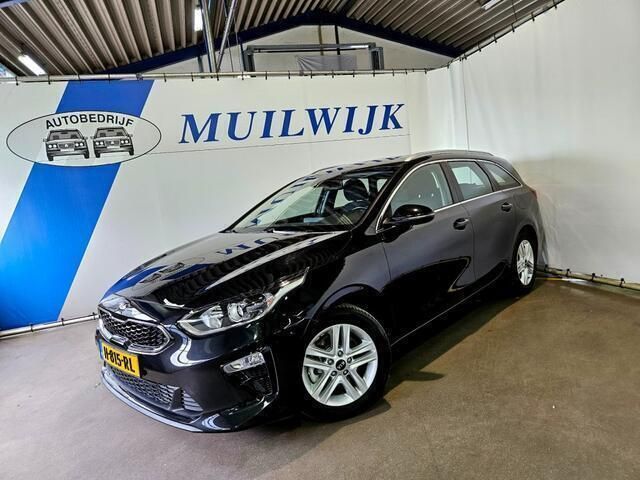 Zwart Gebruikt 2020 Kia Ceed Sportswagon Stationwagen | € 15.900 (Eerlijke prijs) - Afbeelding 1/4