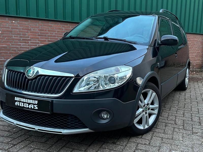 Zwart Occasion 2012 Skoda Roomster Ambition MPV | € 4.750 (Eerlijke prijs) - Afbeelding 1/4