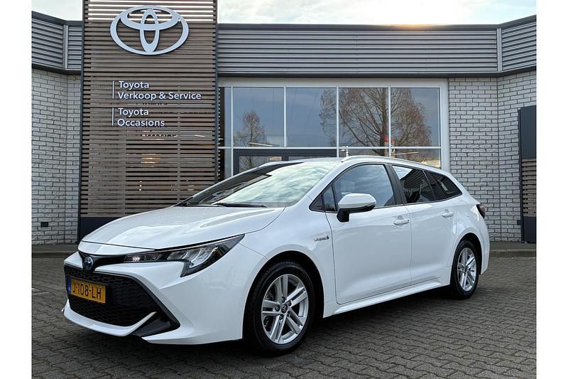 Wit Occasion 2020 Toyota Corolla Stationwagen | € 20.469 (Goede deal) - Afbeelding 1/1