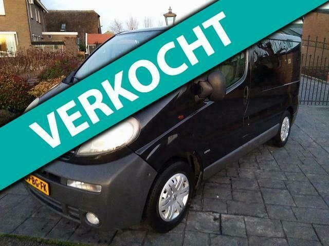Zwart Gebruikt 2002 Opel Vivaro Van | € 3.995 (Duur) - Afbeelding 1/4
