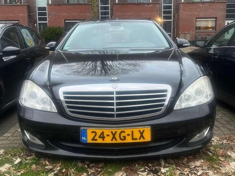 Zwart Gebruikt 2006 Mercedes S350 Sedan | € 8.050 (Eerlijke prijs) - Afbeelding 1/4
