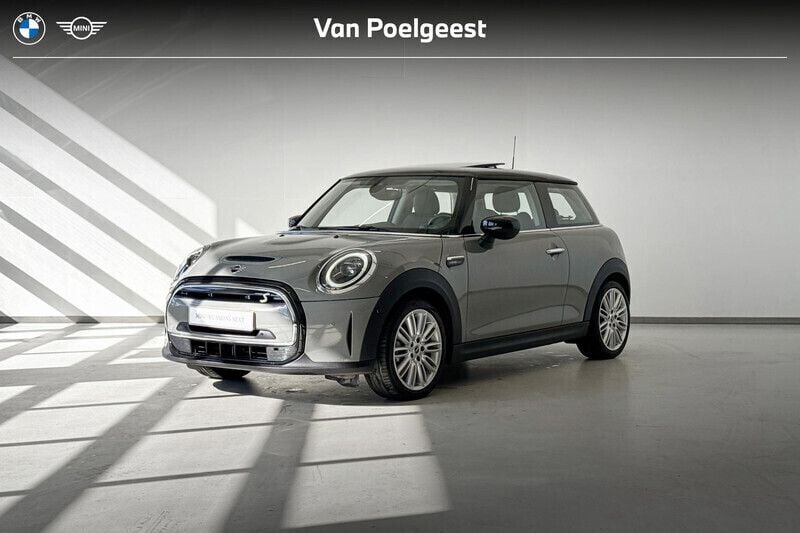Moonwalk grey metallic (grijs metallic) Gebruikt 2021 Mini Cooper Hatchback | € 21.995 (Eerlijke prijs) - Afbeelding 1/4