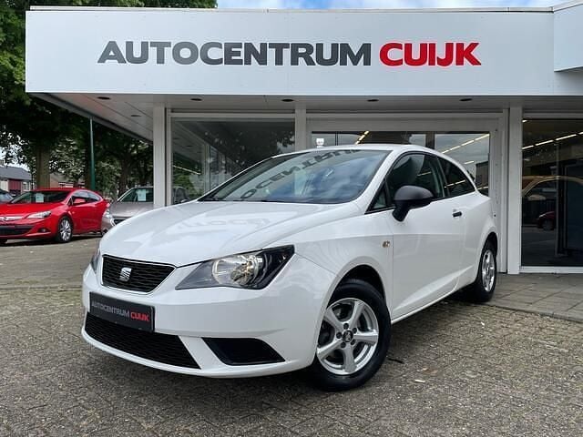 Wit Gebruikt 2012 Seat Ibiza SC Reference Hatchback | € 5.940 (Iets duurder) - Afbeelding 1/4