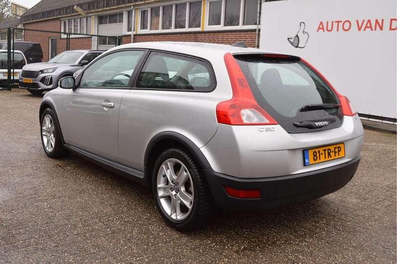 Occasion Volvo C30 Momentum 146 PK (107 kW) 2008 Grijs (metallic) Hatchback