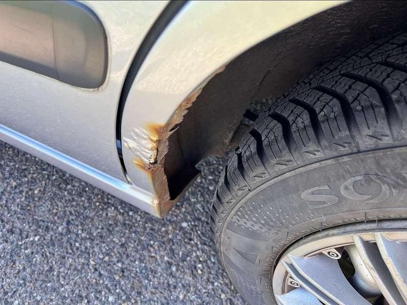 Occasion Toyota Starlet 75 PK (55 kW) 1998 Grijs Hatchback