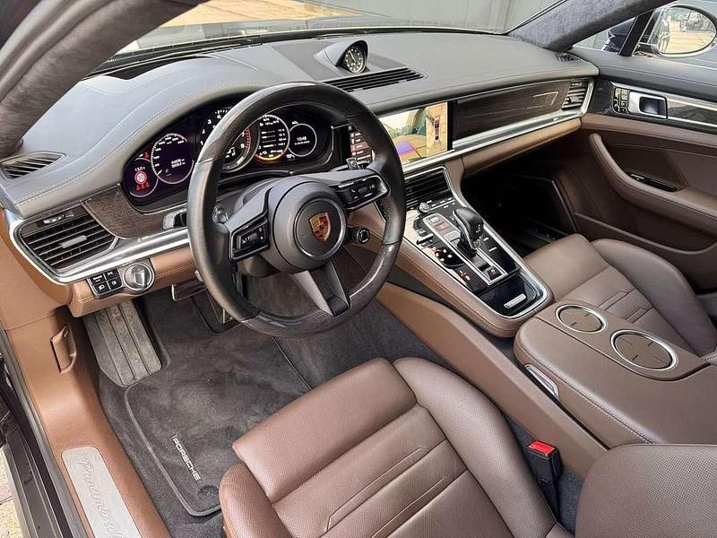 Occasion Porsche Panamera Chrono 571 PK (419 kW) 2021 Grijs Hatchback