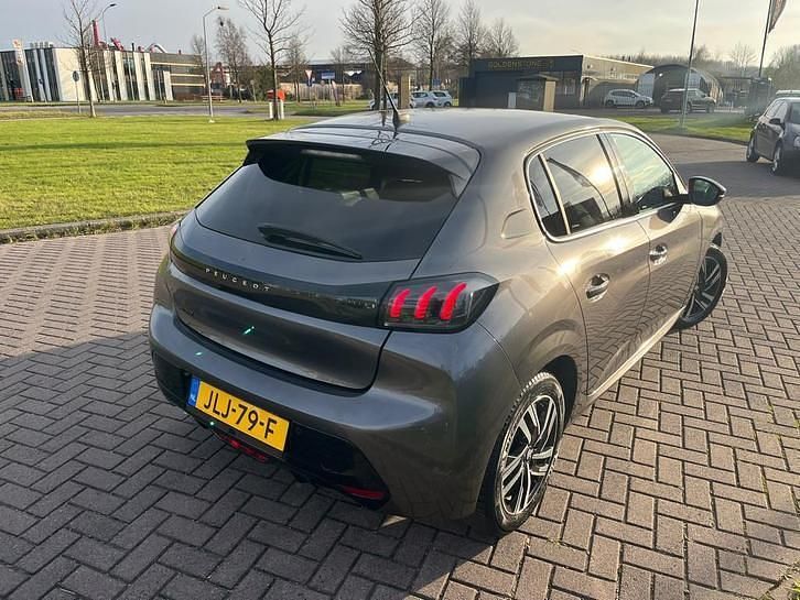 Occasion Peugeot 208 Allure 101 PK (74 kW) 2021 Grijs Hatchback