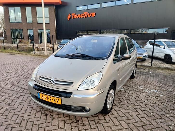 Occasion 2005 Citroën Xsara Picasso MPV | € 1.750 (Eerlijke prijs) - Afbeelding 1/4