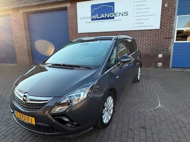 Grijs Gebruikt 2013 Opel Zafira Cosmo MPV | € 7.900 (Eerlijke prijs) - Afbeelding 1/4