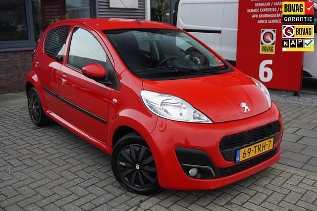 Occasion Peugeot 107 Active 68 PK (50 kW) 2012 Rood Hatchback