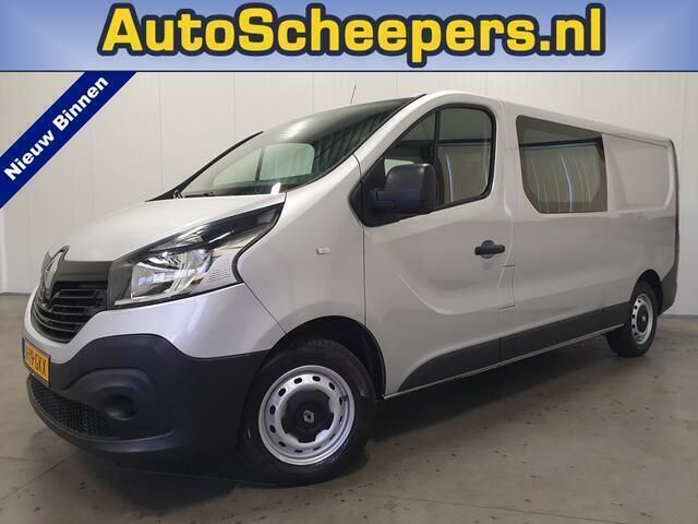 Grijs Gebruikt 2016 Renault Trafic Komfort MPV | € 17.995 - Afbeelding 1/4