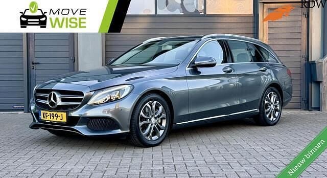 Grijs Gebruikt 2016 Mercedes C300 Stationwagen | € 12.895 (Eerlijke prijs) - Afbeelding 1/4