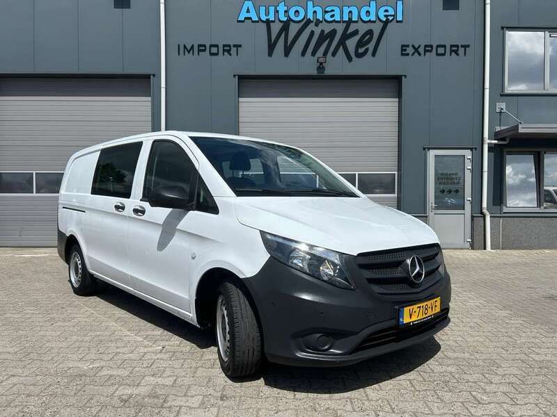 Wit Gebruikt 2018 Mercedes Vito MPV | € 8.450 (Super prijs) - Afbeelding 1/4