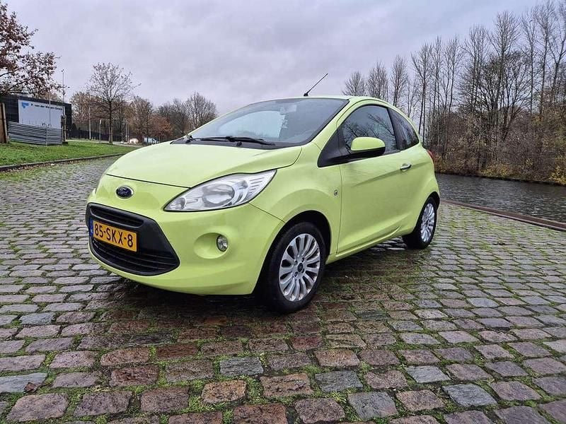 Groen Gebruikt 2011 Ford Ka Titanium X MPV | € 2.600 (Eerlijke prijs) - Afbeelding 1/4