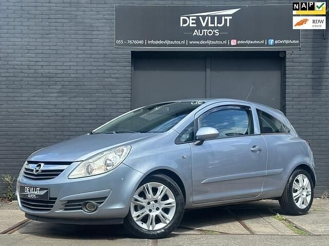 Grijs Gebruikt 2006 Opel Corsa Business Hatchback | € 2.950 (Eerlijke prijs) - Afbeelding 1/4