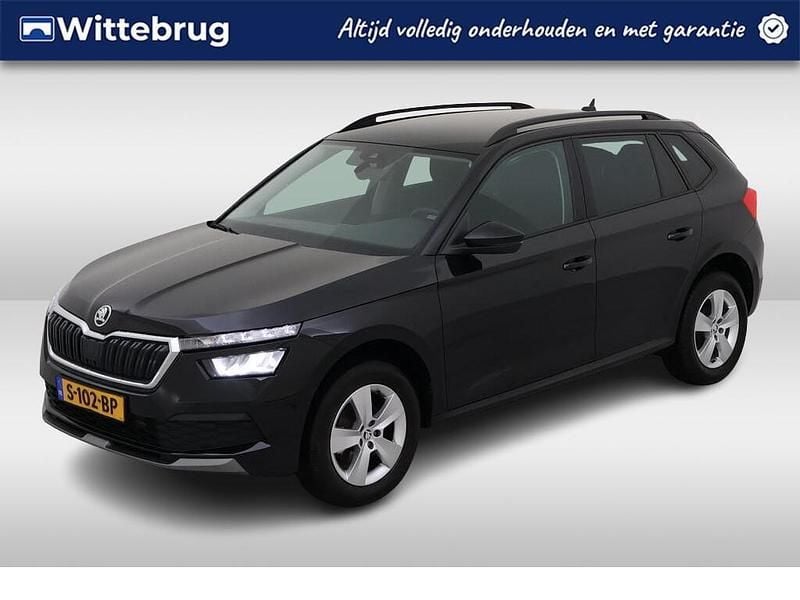 Zwart Gebruikt 2023 Skoda Kamiq Ambition SUV | € 22.950 (Eerlijke prijs) - Afbeelding 1/1