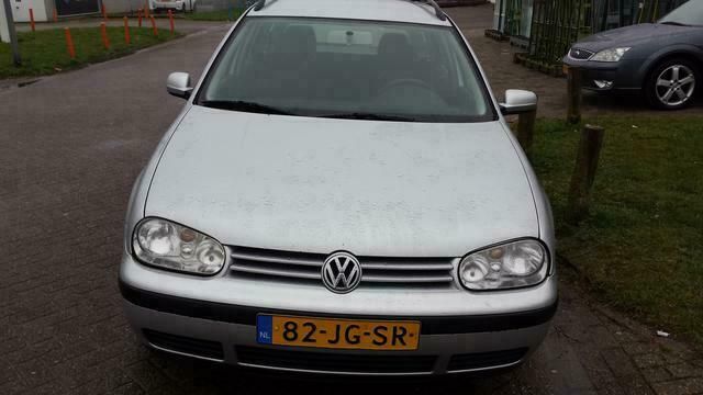 Grijs Gebruikt 2002 VW Golf IV Stationwagen | € 3.195 (Duur) - Afbeelding 1/1
