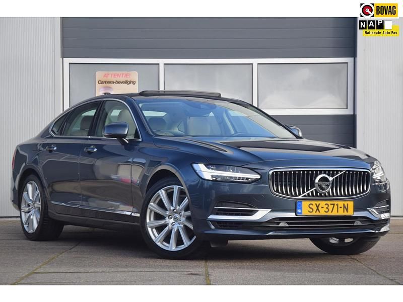 Blauw Gebruikt 2018 Volvo S90 Inscription Sedan | € 33.888 (Duur) - Afbeelding 1/4
