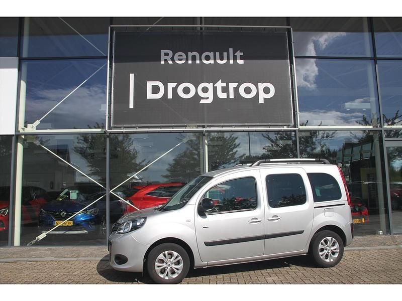 Gris highland (grijs metallic) Gebruikt 2017 Renault Kangoo LIMITED MPV | € 11.725 (Eerlijke prijs) - Afbeelding 1/4
