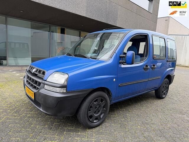 Blauw (metallic) Occasion 2004 Fiat Doblò Active MPV | € 2.249 (Eerlijke prijs) - Afbeelding 1/4