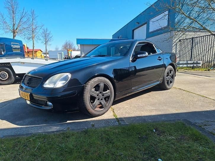 Gebruikt 2000 Mercedes SLK230 Cabriolet | € 2.250 (Goede deal) - Afbeelding 1/1