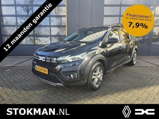 Zwart Gebruikt 2023 Dacia Jogger Expression MPV | € 24.900 (Duur) - Afbeelding 1/3