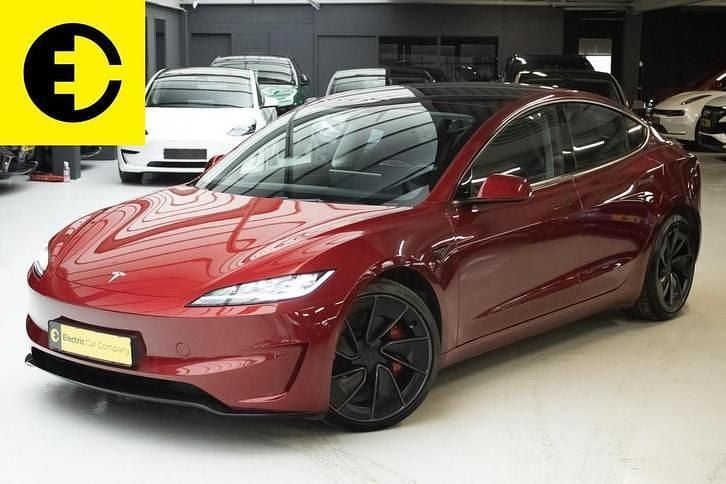 Occasion Tesla Model 3 Performance 461 kW (627 PK) 2024 Rood Sedan