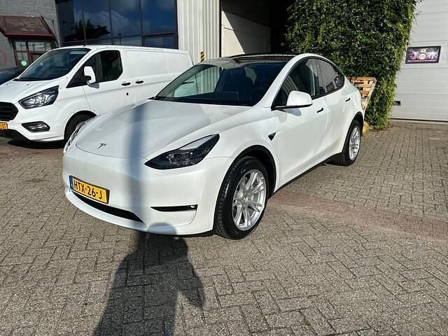 Wit Gebruikt 2023 Tesla Model Y Long Range AWD SUV | € 39.999 (Eerlijke prijs) - Afbeelding 1/4