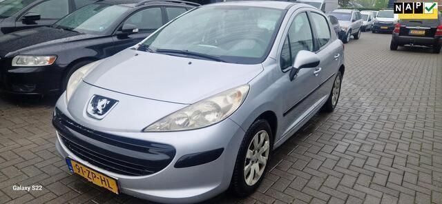 Grijs Gebruikt 2008 Peugeot 207 Hatchback | € 1.850 (Eerlijke prijs) - Afbeelding 1/4