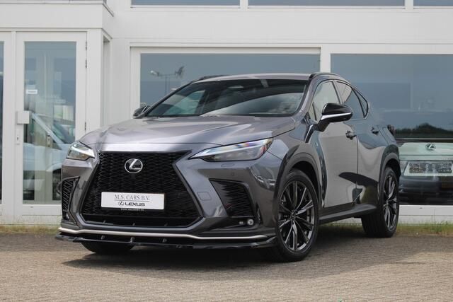Grijs Gebruikt 2023 Lexus NX450h+ Sport Line SUV | € 60.940 (Goede deal) - Afbeelding 1/4