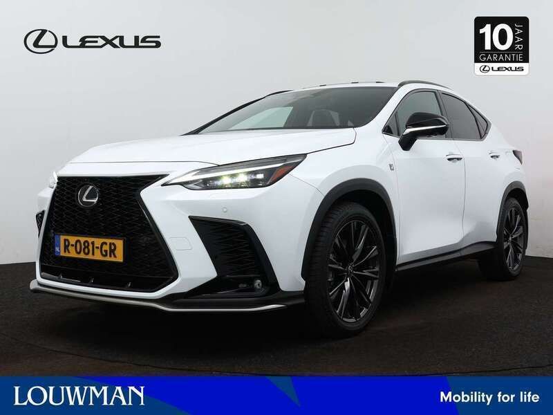 Wit, metallic lak Gebruikt 2022 Lexus NX450h+ Sport Line SUV | € 59.990 (Eerlijke prijs) - Afbeelding 1/3