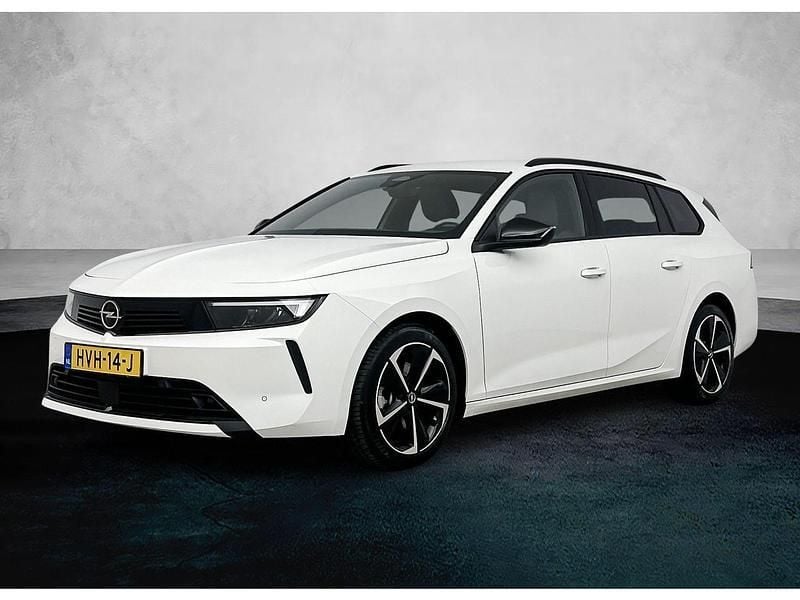 Wit Nieuw 2025 Opel Astra Business Edition Stationwagen | € 37.790 (Super prijs) - Afbeelding 1/3