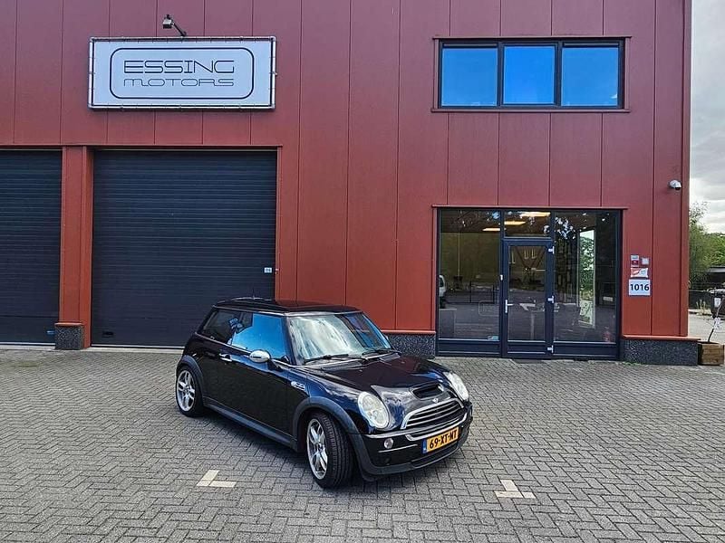 Zwart Gebruikt 2003 Mini Cooper S Chili Hatchback | € 1.795 (Eerlijke prijs) - Afbeelding 1/4
