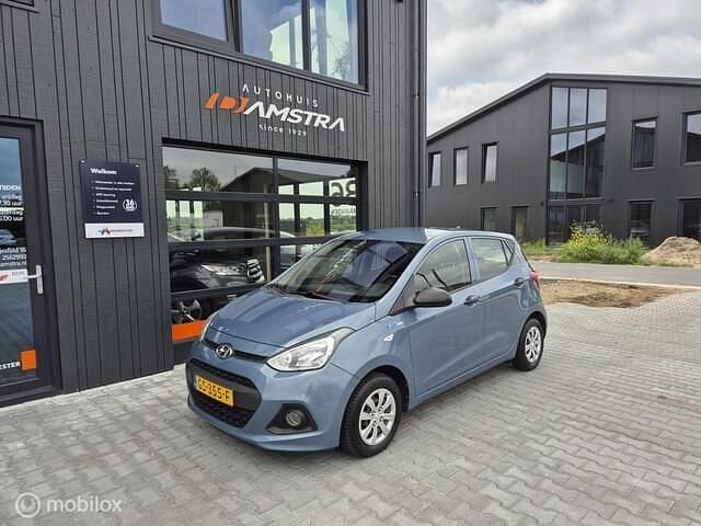 Blauw Gebruikt 2015 Hyundai i10 Hatchback | € 6.250 (Eerlijke prijs) - Afbeelding 1/4
