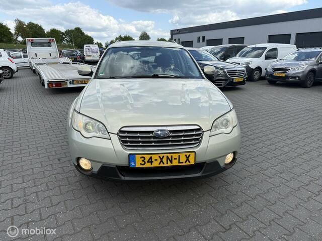 Geel Gebruikt 2007 Subaru Outback Comfort SUV | € 2.250 (Eerlijke prijs) - Afbeelding 1/4
