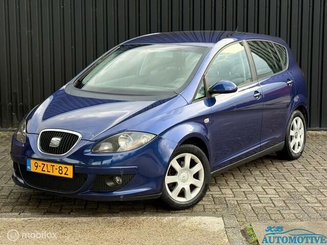 Blauw Gebruikt 2005 Seat Altea MPV | € 1.650 (Eerlijke prijs) - Afbeelding 1/4