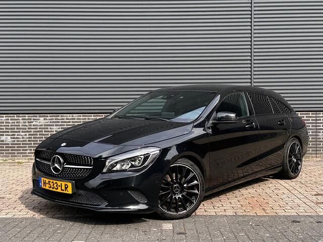 Zwart Gebruikt 2016 Mercedes CLA180 Shooting Brake AMG line Stationwagen | € 13.850 (Eerlijke prijs) - Afbeelding 1/4