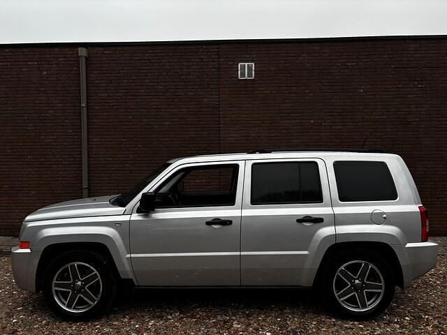 Occasion Jeep Patriot Sport 170 PK (125 kW) 2007 Grijs SUV