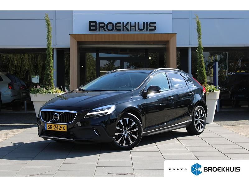 Zwart Occasion 2018 Volvo V40 Dynamic Hatchback | € 19.895 (Eerlijke prijs) - Afbeelding 1/4
